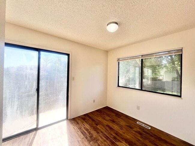 Building Photo - 3 Bedroom Home in SW Loveland!