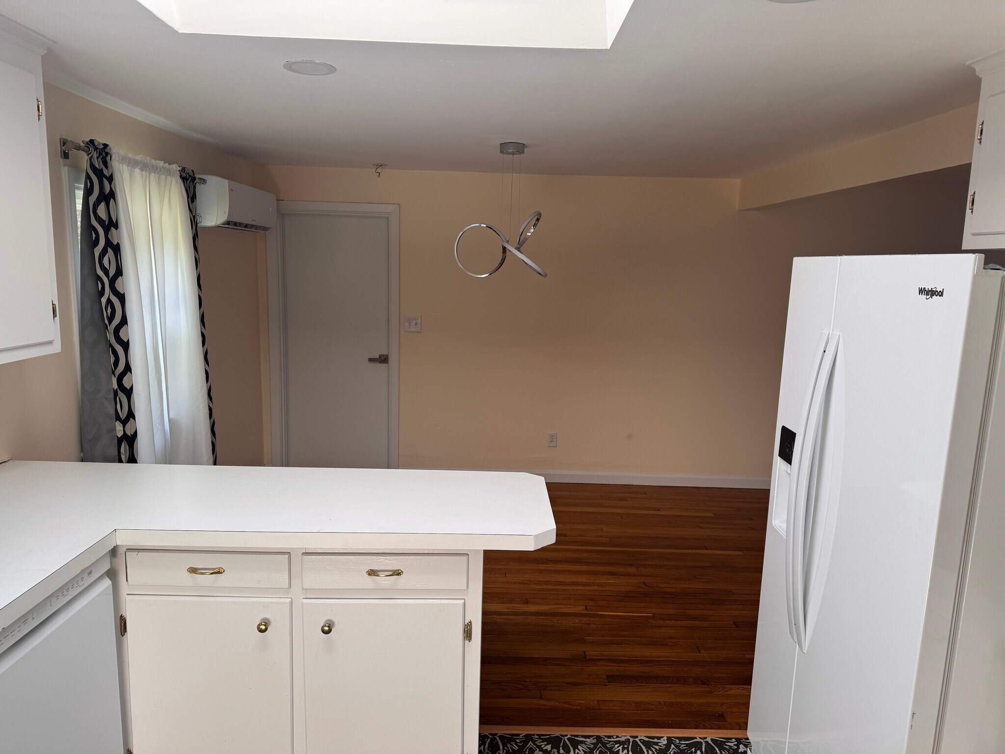 Building Photo - 47 Ashwood Cir