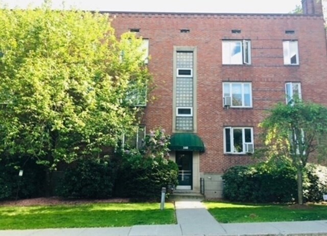 Primary Photo - 143 Beaconsfield Rd