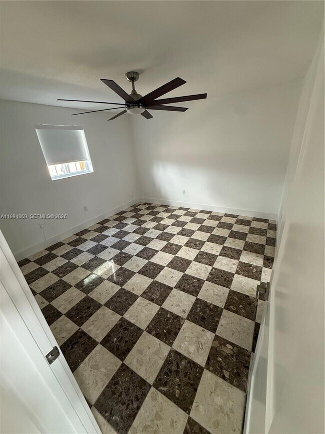 Building Photo - 7312 SW 22nd St