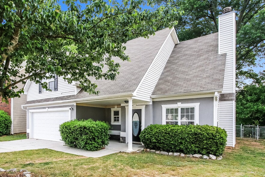 Building Photo - 216 Rivergate Ct