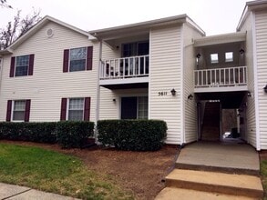 Building Photo - 2 BR in Charlestown Square