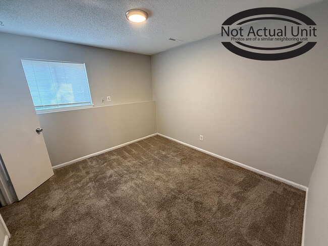 Building Photo - 7301 N Moberly Dr