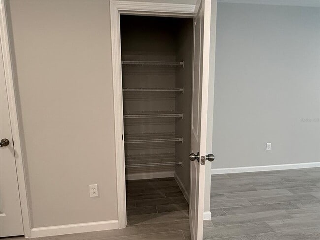 Building Photo - 14910 Harvest St