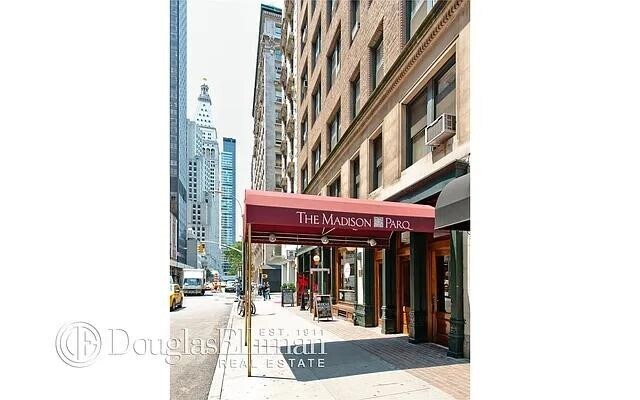 Building Photo - 66 Madison Ave