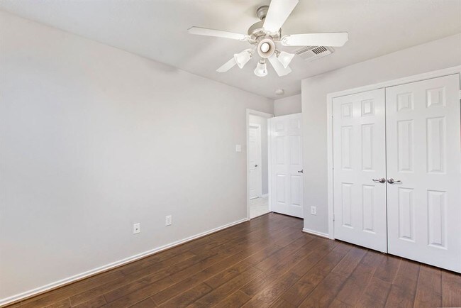 Building Photo - 21711 Debray Dr
