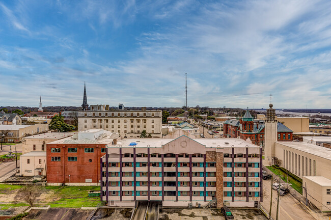 The view from the living room overlooks the 5 steeples and the Mississippi River in the distance - The Vicksburg