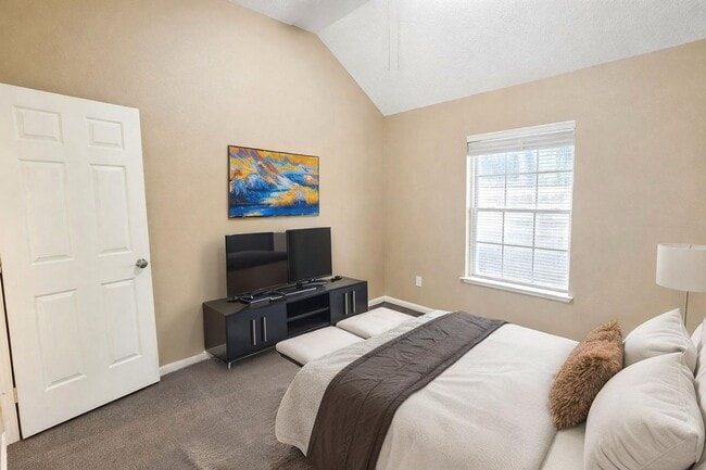 Building Photo - 7189 Waterlily Ln