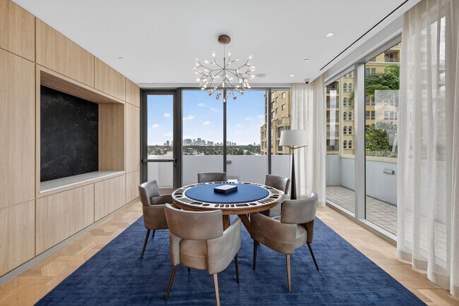 Building Photo - 153 N Seabreeze Blvd