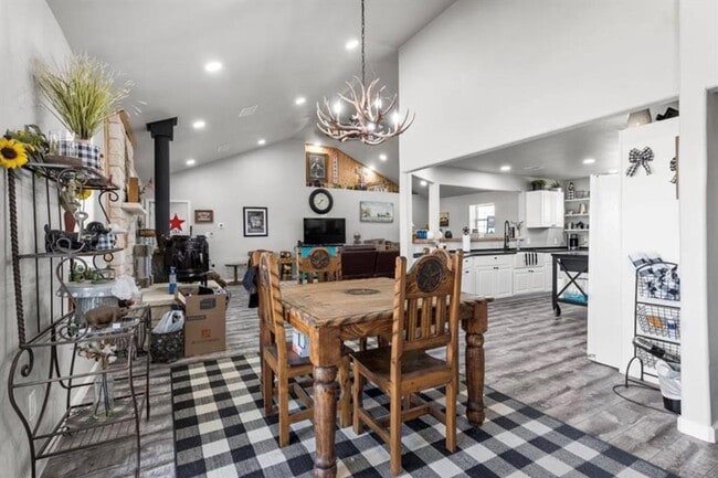 Building Photo - 7027 FM971