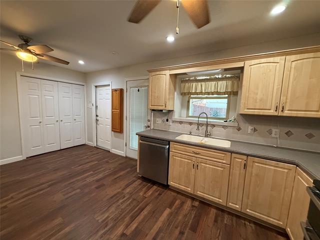 Building Photo - 933 Tupelo Dr