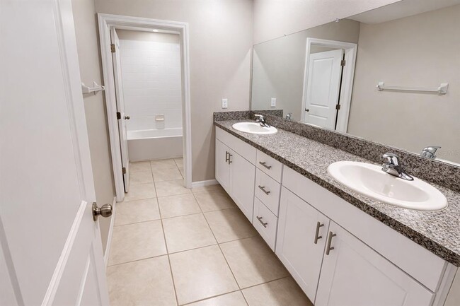 Building Photo - 5355 Night Tide Ln