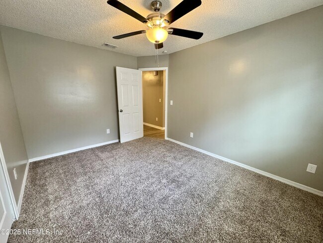 Building Photo - 3625 Lumberjack Way