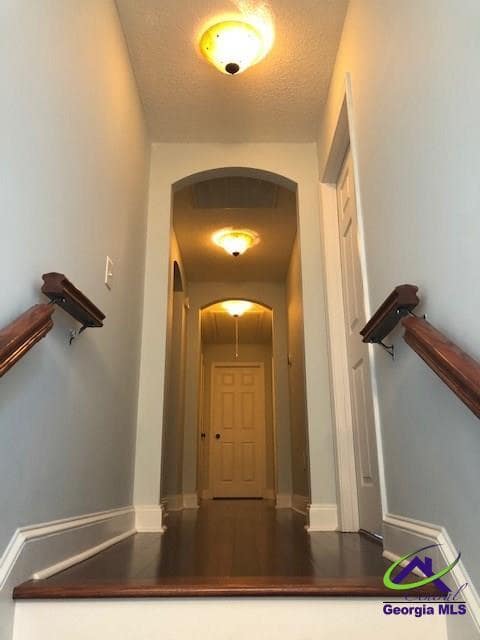 Building Photo - 410 Redding Dr