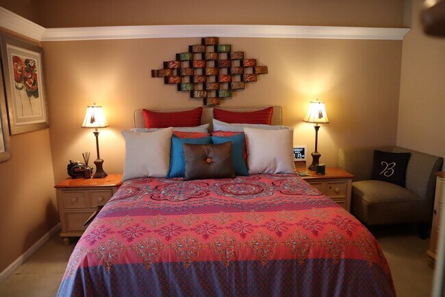 Building Photo - 7208 W Wynfield Loop