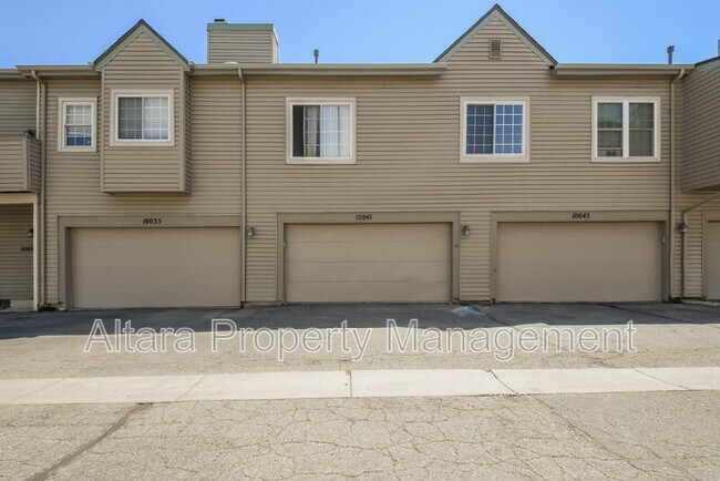 Building Photo - 10041 E Mexico Ave