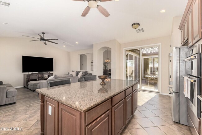 Building Photo - 2288 E Wisteria Dr