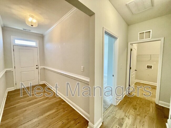 Building Photo - 279 Cromwell Ct