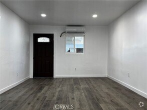 Building Photo - 4563 Bridgeview Ave