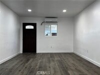 Building Photo - 4563 Bridgeview Ave