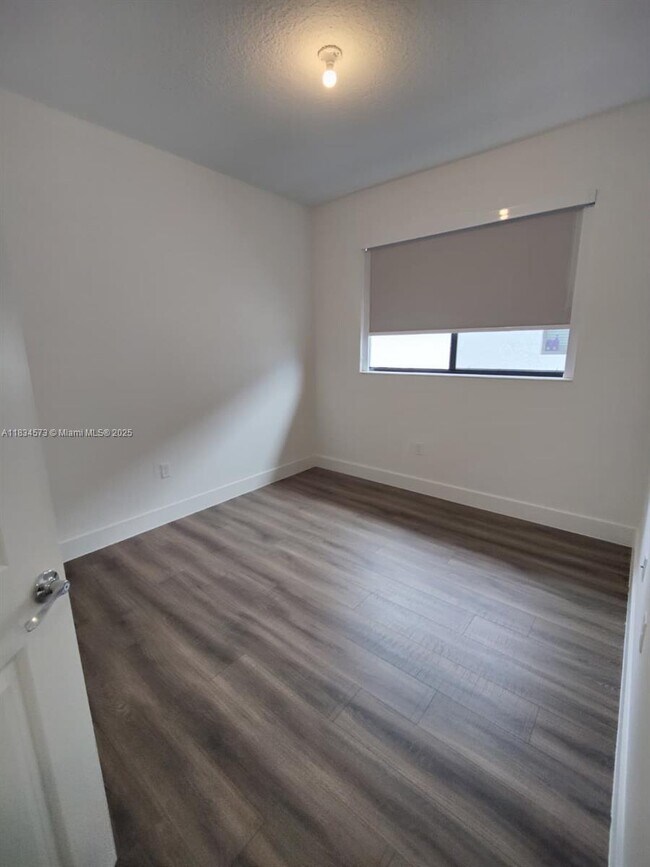 Building Photo - 5699 Argento Dr