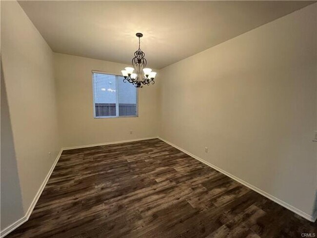 Building Photo - Beautiful Menifee Home Near Menifee Lakes Golf Course!