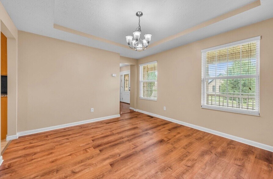 Building Photo - 3077 Cypress Hill Dr
