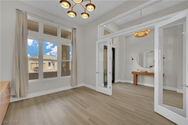 Building Photo - 10973 Horizon Ledge Ave