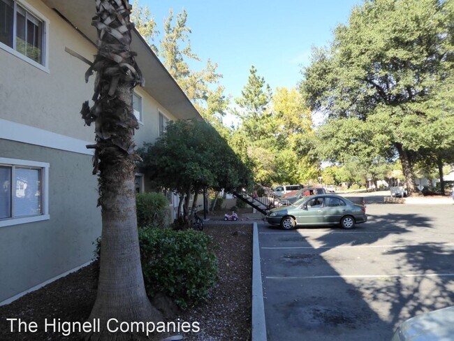 Building Photo - 1295 Downard Ln