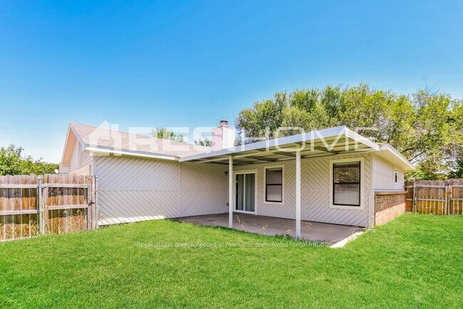 Building Photo - 1631 Vail Meadow Ln