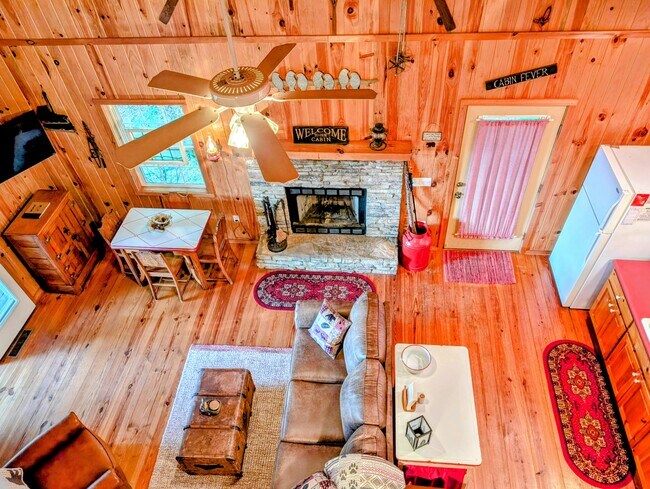 Building Photo - 54 Teaberry Ln
