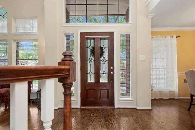 Building Photo - 314 Trailwood Ct