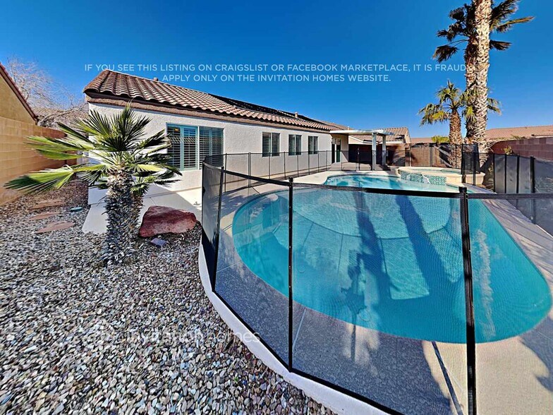 Building Photo - 1072 Sapphire Sky Ct