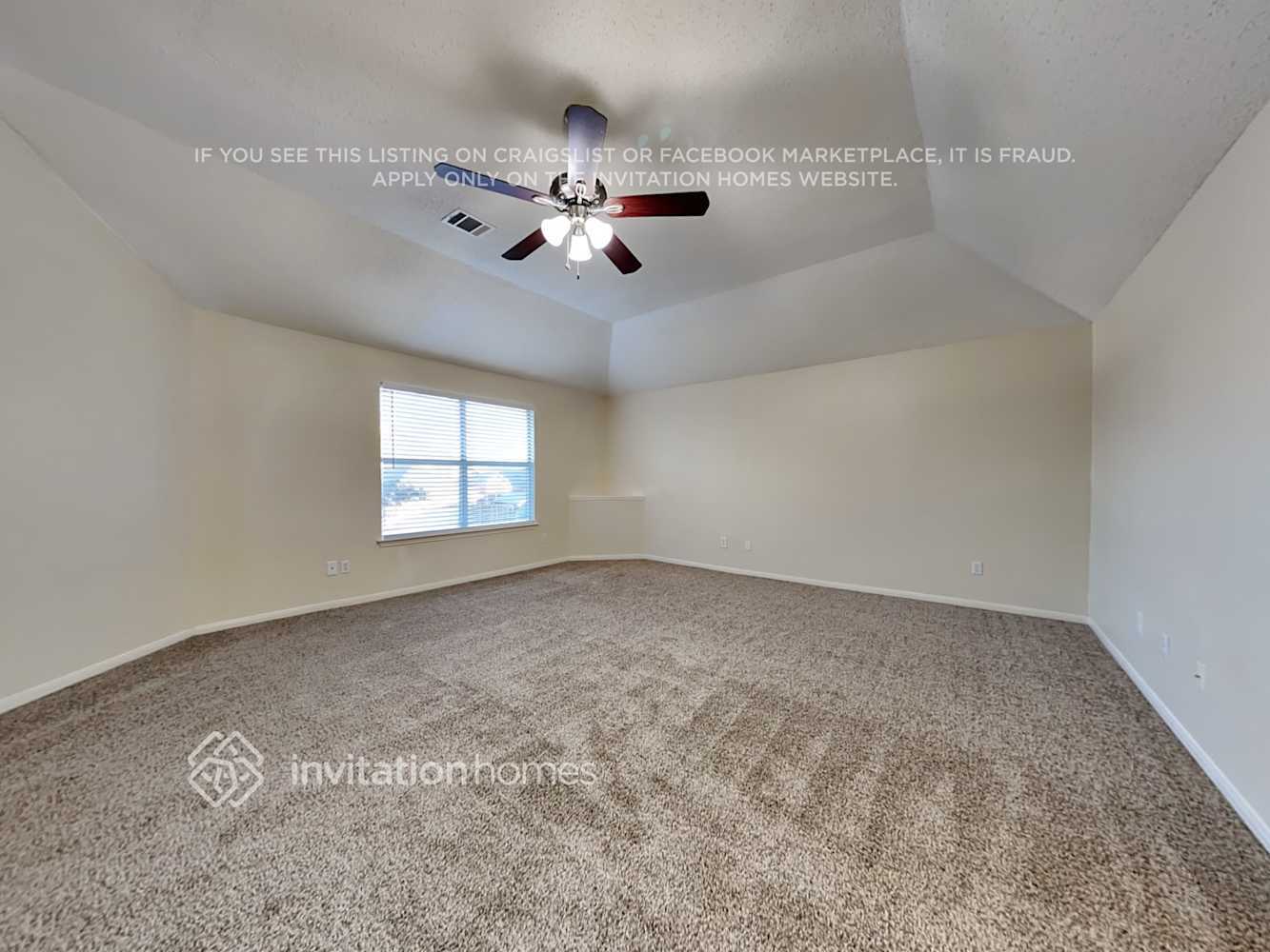 Building Photo - 7402 Euclid Dr