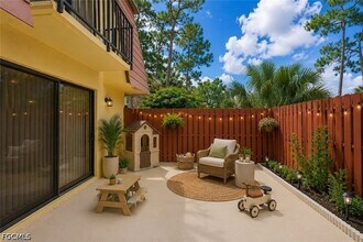 Building Photo - 1556 Park Meadows Dr
