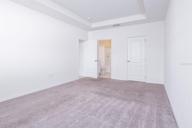 Building Photo - 566 Pawnee Ct