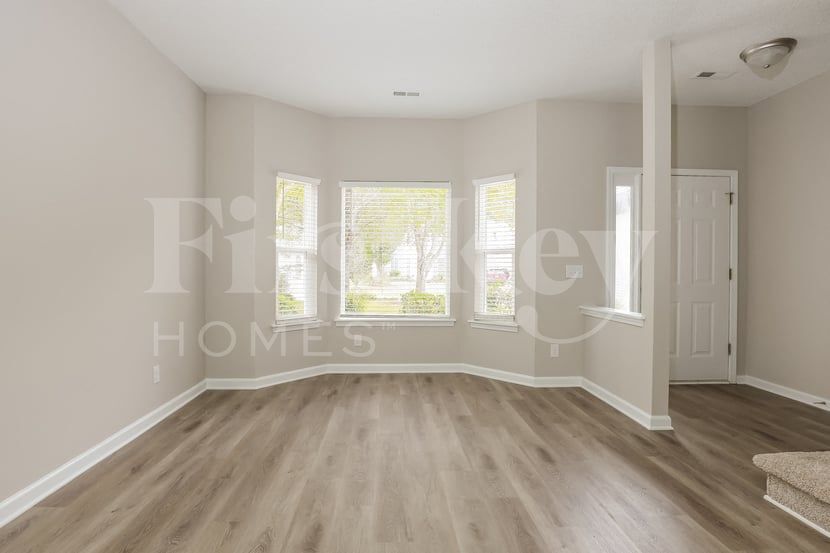 Building Photo - 11210 Isthmus Ct