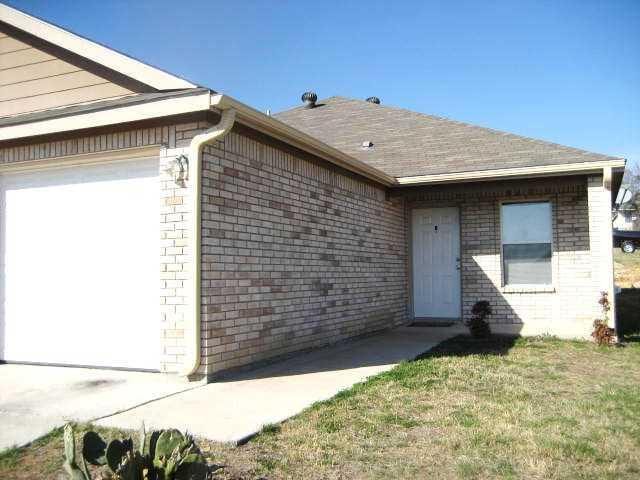Building Photo - 717 Claremont Pkwy