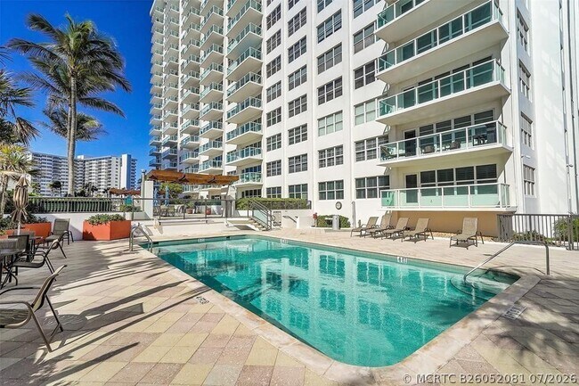 Building Photo - 3550 Galt Ocean Dr