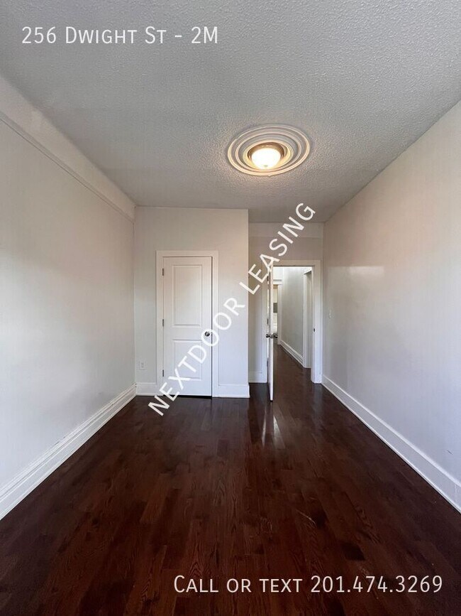 Building Photo - 256 Dwight St