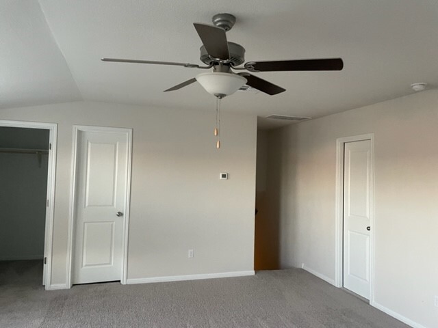 Building Photo - 417 Bright Star Ln
