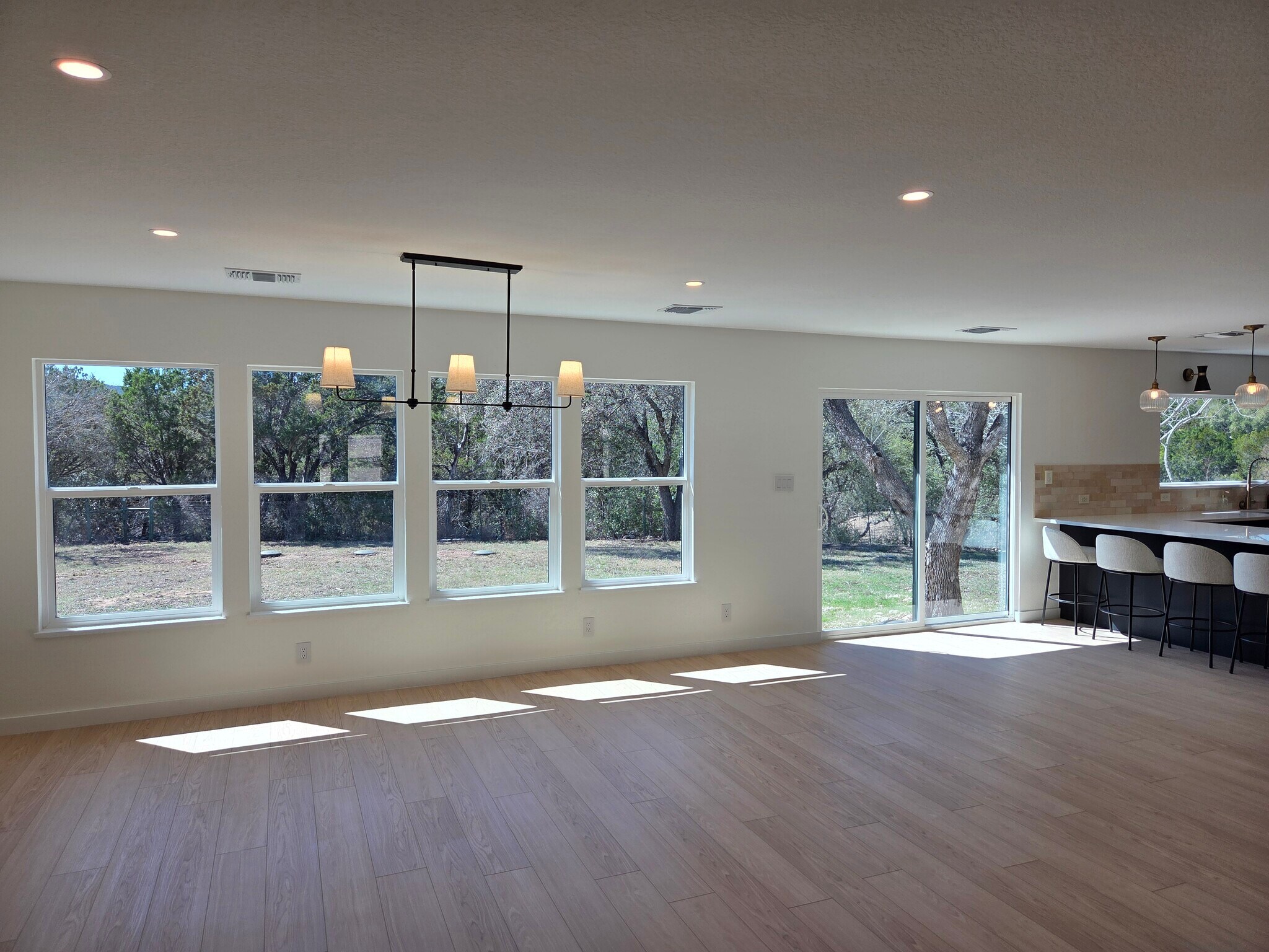Dining Area - 10717 Deer Canyon Rd