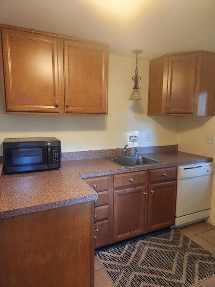 Building Photo - 5 Greenville St