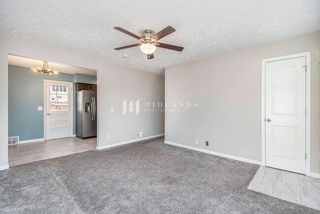 Building Photo - WESTGATE UPDATED RANCH