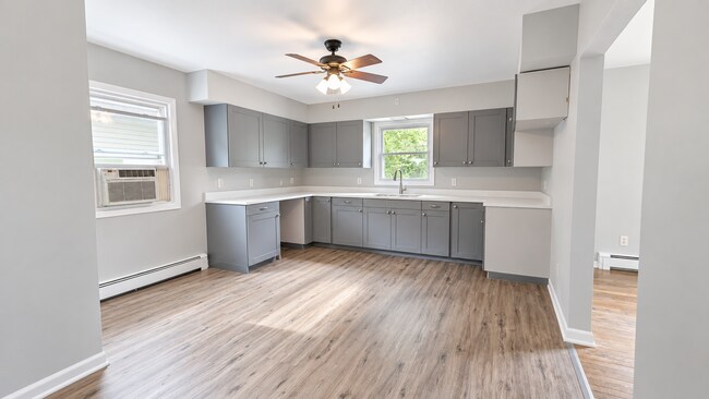 Building Photo - 502 Prospect Ave