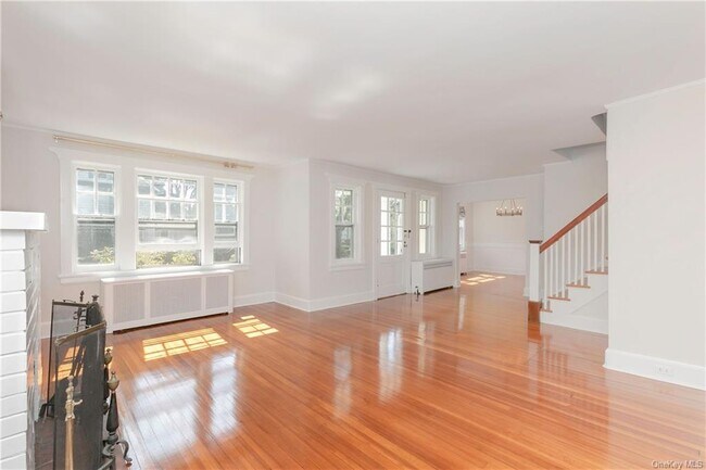 Building Photo - 607 Prospect Ave