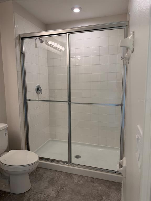 Building Photo - 10560 Salt Grove St