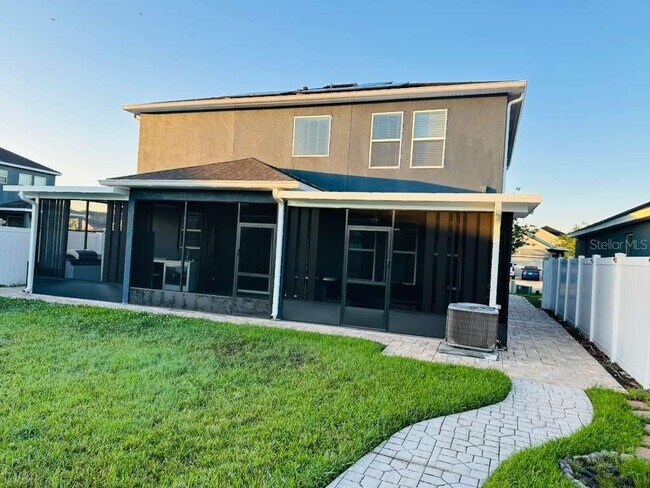 Building Photo - 2342 Beacon Landing Cir