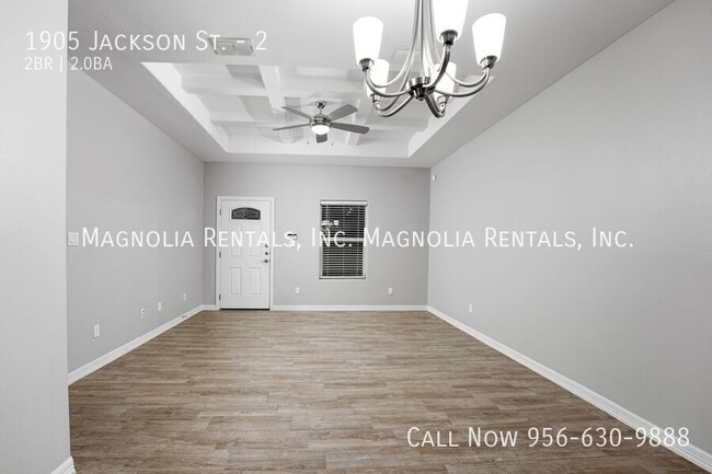 Building Photo - Weslaco Apartment for Rent - Westgate Vill...