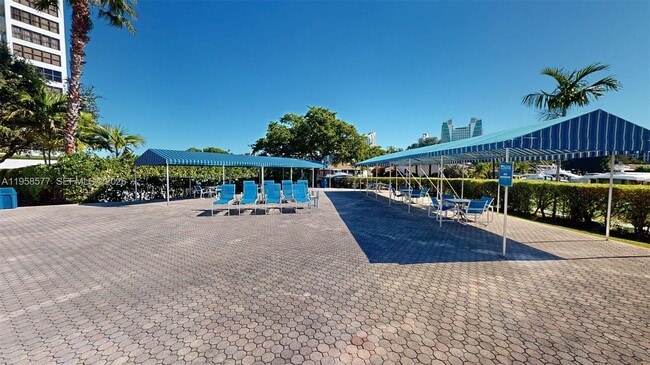 Building Photo - 600 Three Islands Boulevard